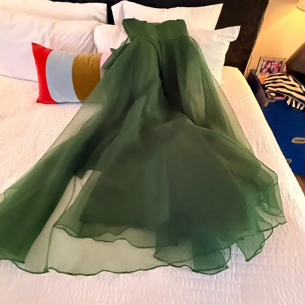EUC Theia Teresa Strapless Gown, size 2 - Picture 5 of 8